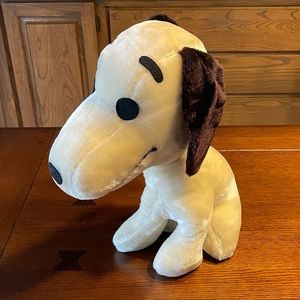 Vintage 14” Snoopy plush toy from 1970